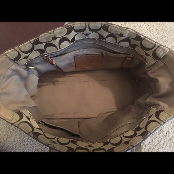 Coach Handbag - Picture 5 of 5